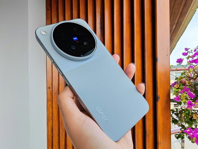 O novo vivo X500 Pro Max.