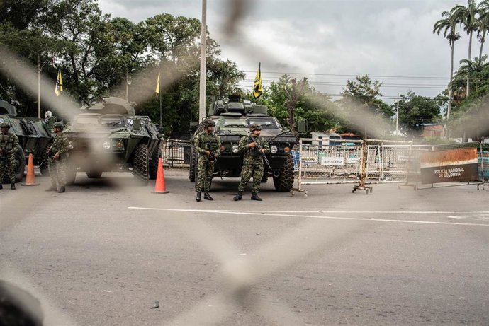 Archivo - Paso fronterizo entre Colombia y Venezuela por la localidad colombiana de Cúcuta