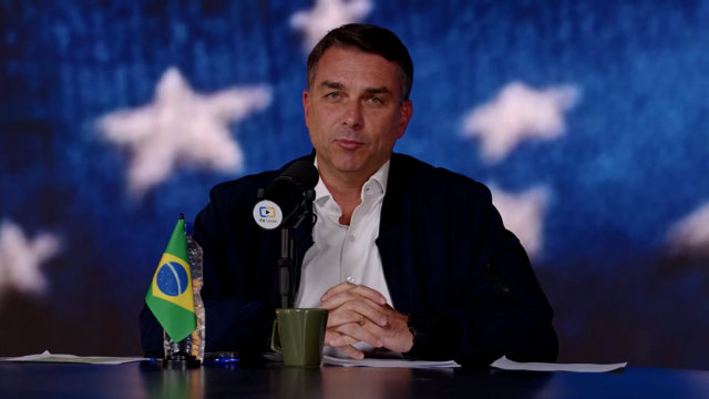 Justicia de Brasil ordena la investigación contra Flávio Bolsonaro por financiac