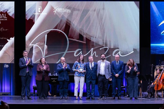 Entrega de las Medallas al Mérito Cultural 2025 en el Teatro Palenque de Talavera de la Reina.