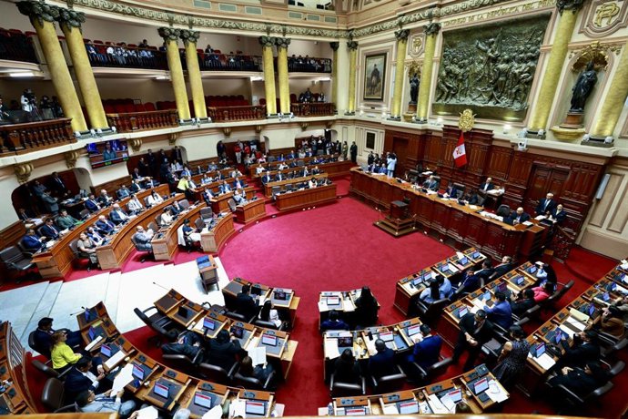 Perú.- Cámara de Diputados deroga ley que creaba Colegio Profesional de Artistas del Perú