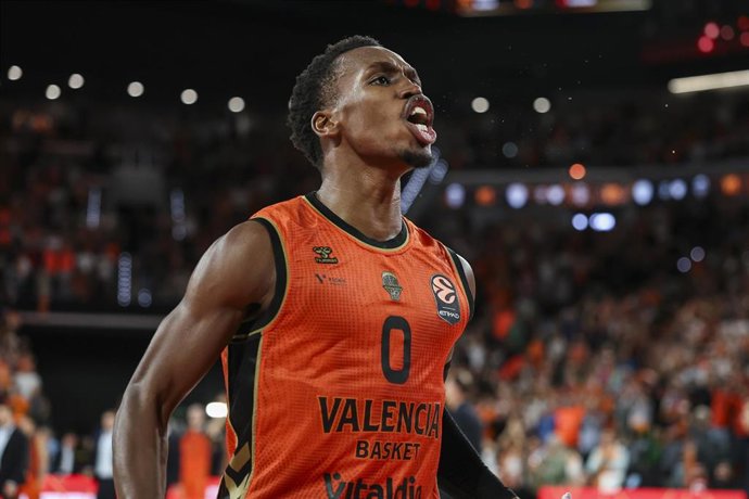 TJ Shorts con el Valencia Basket