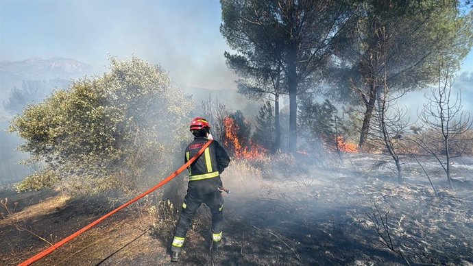 Archivo - Bomberos de la Comunidad de Madrid