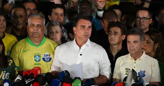 Política