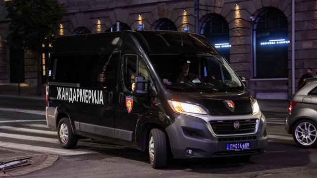 Un vehículo de la Policía de Serbia en la capital, Belgrado (archivo)