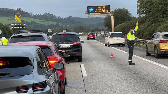 Accidente múltiple en la A-8.