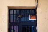 Foto: Cuatro de cada diez viviendas en alquiler en España superan los 1.500 euros mensuales, según pisos.com
