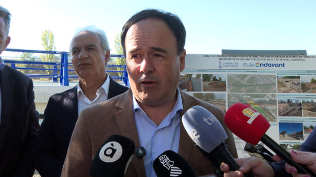Llorca ofrece a C-LM y al Gobierno "todos los medios que puedan ser necesarios"