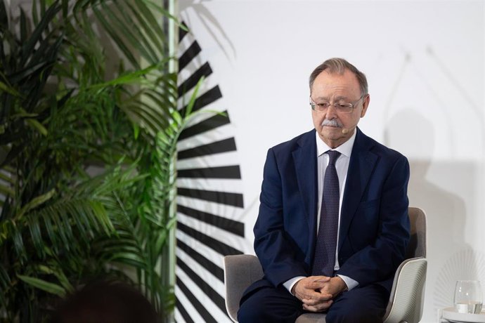 El presidente de Ceuta, Juan Jesús Vivas, durante el Foro ABC, a 21 de octubre de 2026, en Madrid (España). Este debate analiza los desafíos de ambas ciudades autónomas, especialmente tras los acontecimientos fronterizos ocurridos en Ceuta el pasado mes d