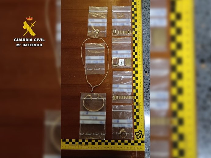 Joias recuperadas pela Guarda Civil