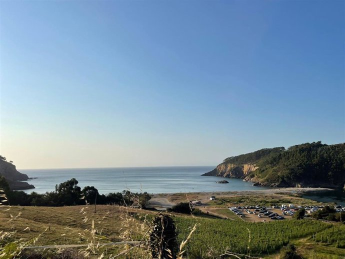 Archivo - Playa de Cueva (Valdés).