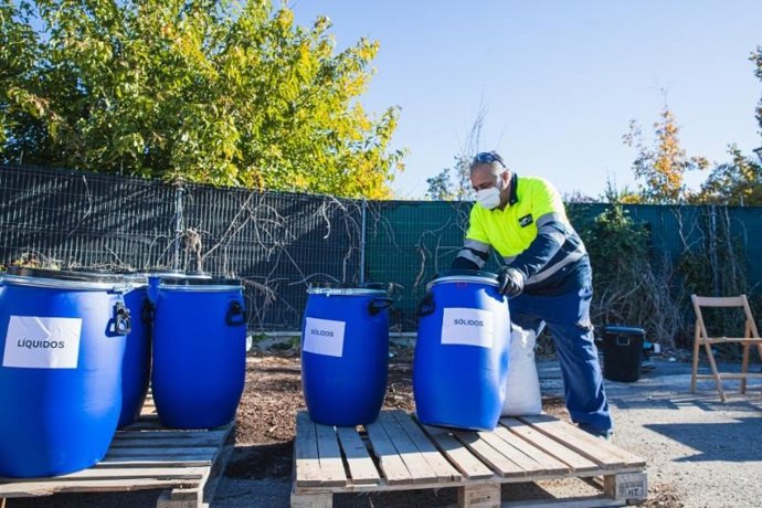 Campaña extraordinaria, gratuita y anónima en La Rioja para la retirada de productos fitosanitarios caducados
