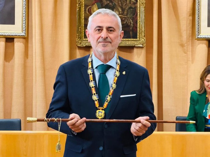Jesús María Claros, elegido nuevo alcalde de Vélez-Málaga