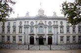 Foto: El Gobierno entrega al TS el listado de los más de 160.000 afectados por la suspensión de voto a la 'ley de nietos'