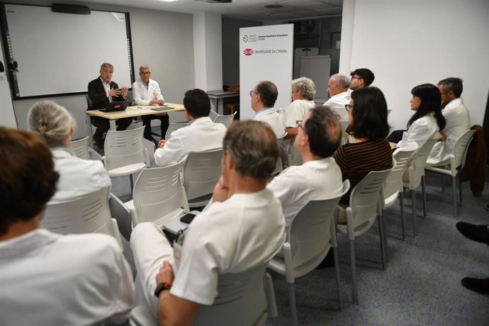 El CHUAC avanza en la descentralización del grado de Medicina con la constitución de su Unidad Docente