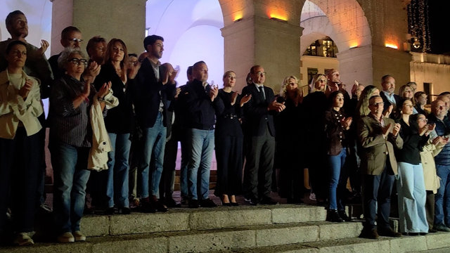 Guardiola asiste en Cáceres al minuto de silencio por el accidente ferroviario e