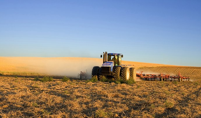 Tractor. Archivo.