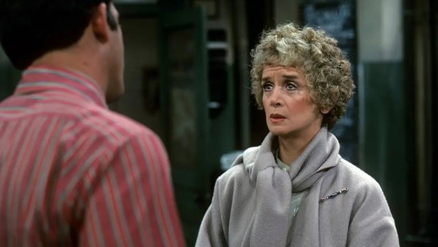 Muere Barbara Barrie, actriz de El relevo o De repente, Susan, a los 95 años