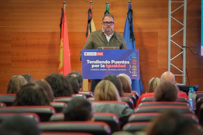 El alcalde de Mérida interviene en unas jornadas