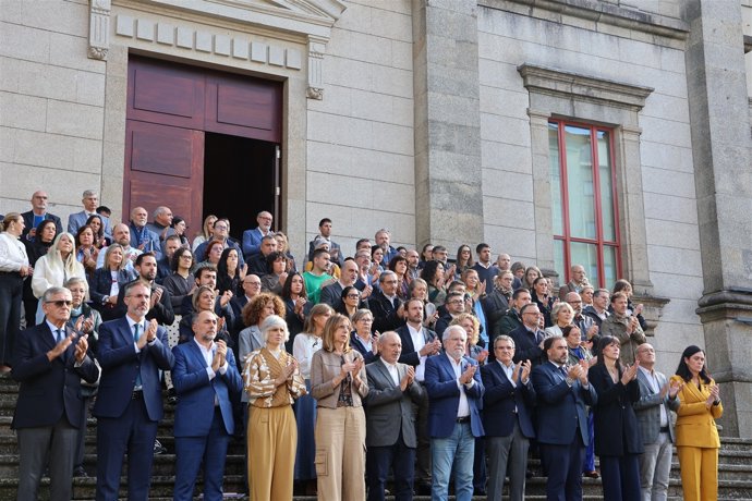 Minuto de silencio en el Parlamento de Galicia en solidaridad con las víctimas de Urda (Toledo), a 29 de octubre de 2026.