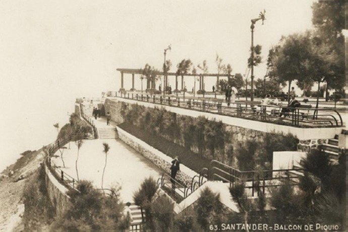 Foto antigua del frente marítimo de El Sardinero