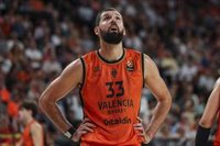 Nikola Mirotic, baja en el Valencia Basket por una lesión muscular