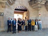 Foto: La Justicia de Baleares guarda un minuto de silencio por las víctimas del accidente ferroviario de Toledo