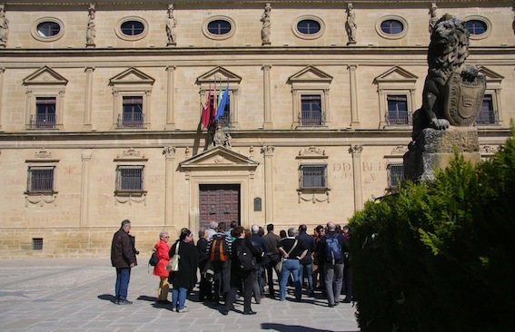 Archivo - Turistas en Úbeda/Archivo