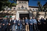 Foto: Granada, en silencio, muestra sus condolencias y solidaridad con las víctimas del accidente ferroviario de Urda