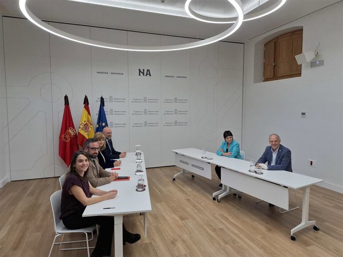 Acto de firma del acuerdo entre el Gobierno de Navarra y EH Bildu para la aprobación de los Presupuestos de 2027.