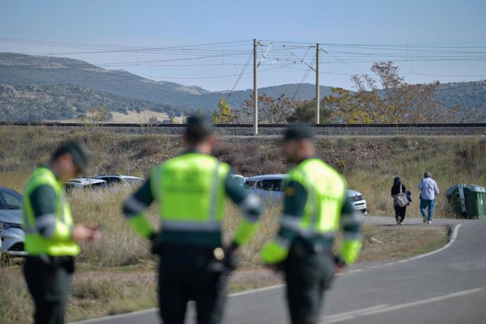 Guardia Civiles en el accidente ferroviario de Urda