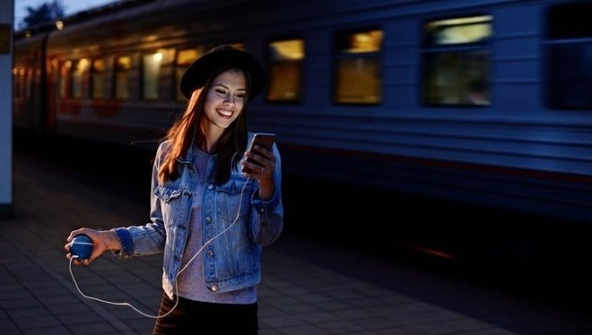 HandEnergy, batería portátil que se carga con el movimiento de la mano 