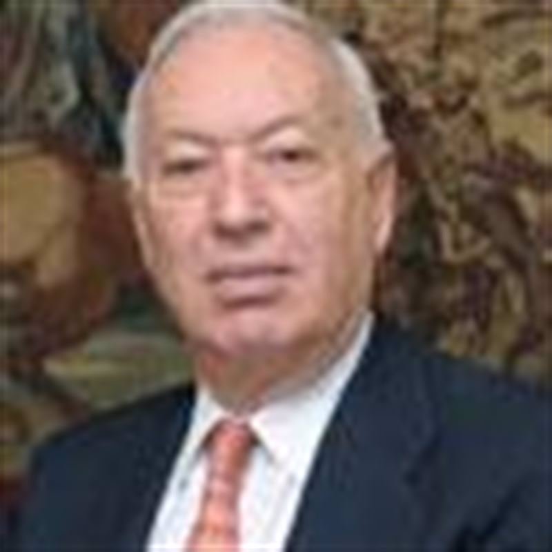 José Manuel García-Margallo                                       (Presentador de D. Guillaume Long)